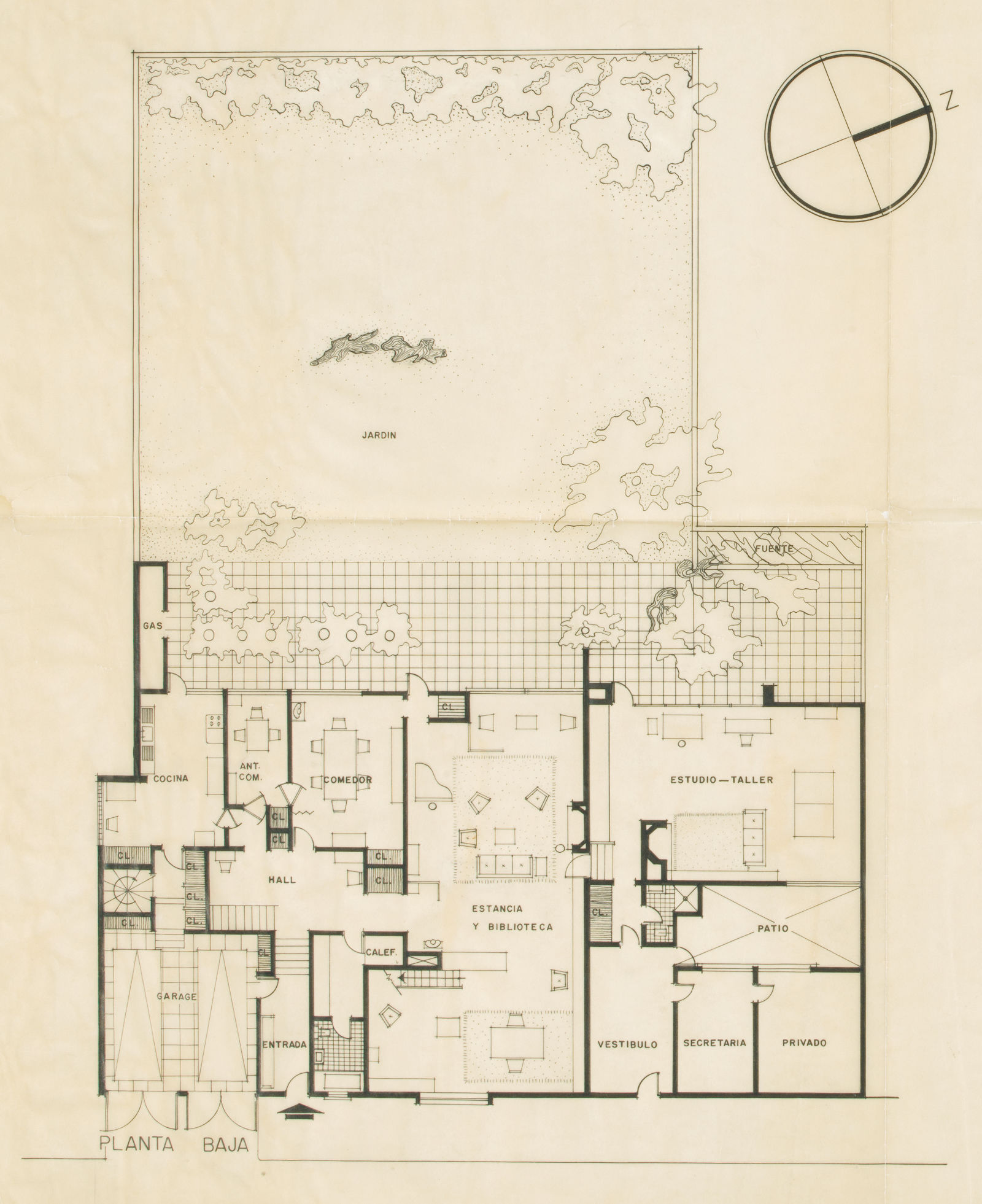 A floor plan showing the interior rooms and outdoor garden of Barragán's house.